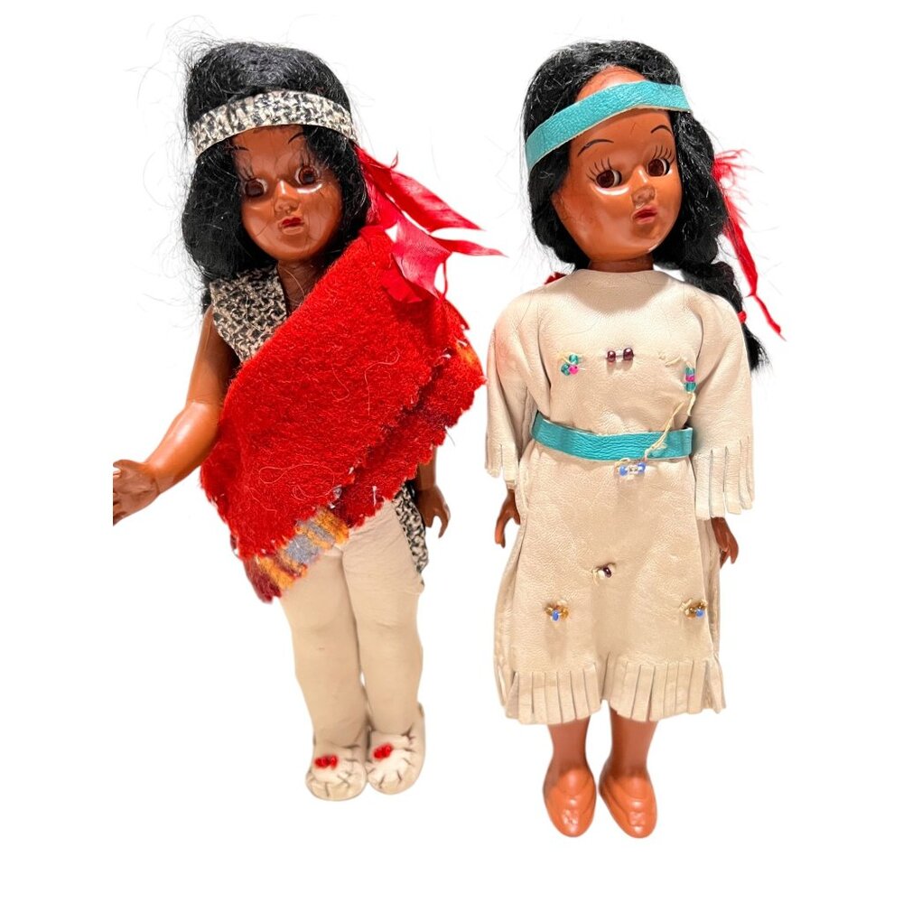 Vintage Native American Dolls In Traditional Attire Set Of 2
